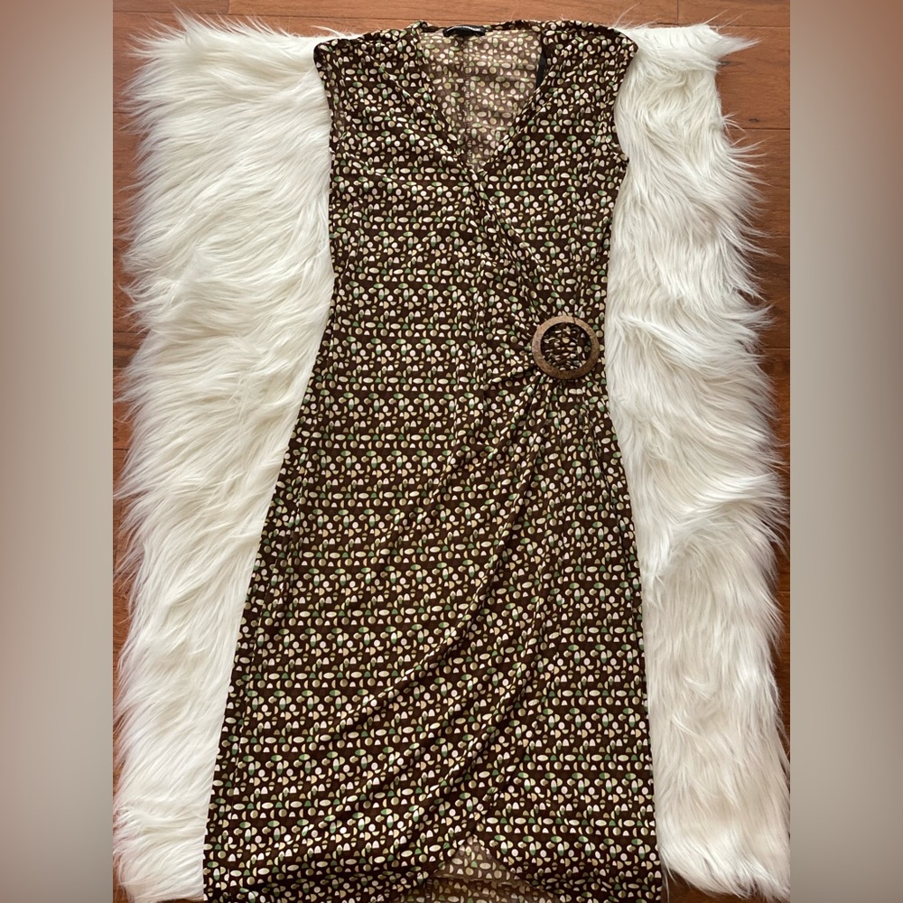 Dress - Picture 2 of 3